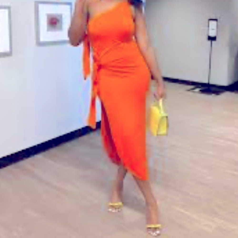 REBDOLLS Kala Peek A Boo Adjustable Side Strap Maxi Dress Sz L Women